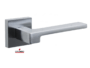 MANIGLIA ZELDA ROSETTA QUADRA DA 52x52x10 mm. FORO CHIAVE prodotta da COLOMBO