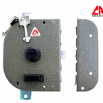 Serratura Applicare Triplice Pompa Con Scrocco DX | DOM-CR