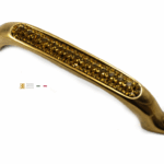 MANIGLIETTA MOBILE INTERASSE 128 DA162x30 mm. CON PIETRE SWAROSWKI prodotta da FONDERIA LANCINI