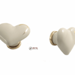 POMOLINO MOBILE PORCELLANA CUORE DA 39x49x30 mm. ORO LUCIDO prodotto da METAL STYLE