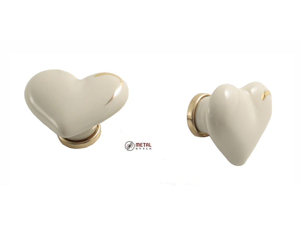 meap5401m706c.png POMOLINO MOBILE PORCELLANA CUORE DA 39x49x30 mm. ORO LUCIDO prodotto da METAL STYLE - immagine 1