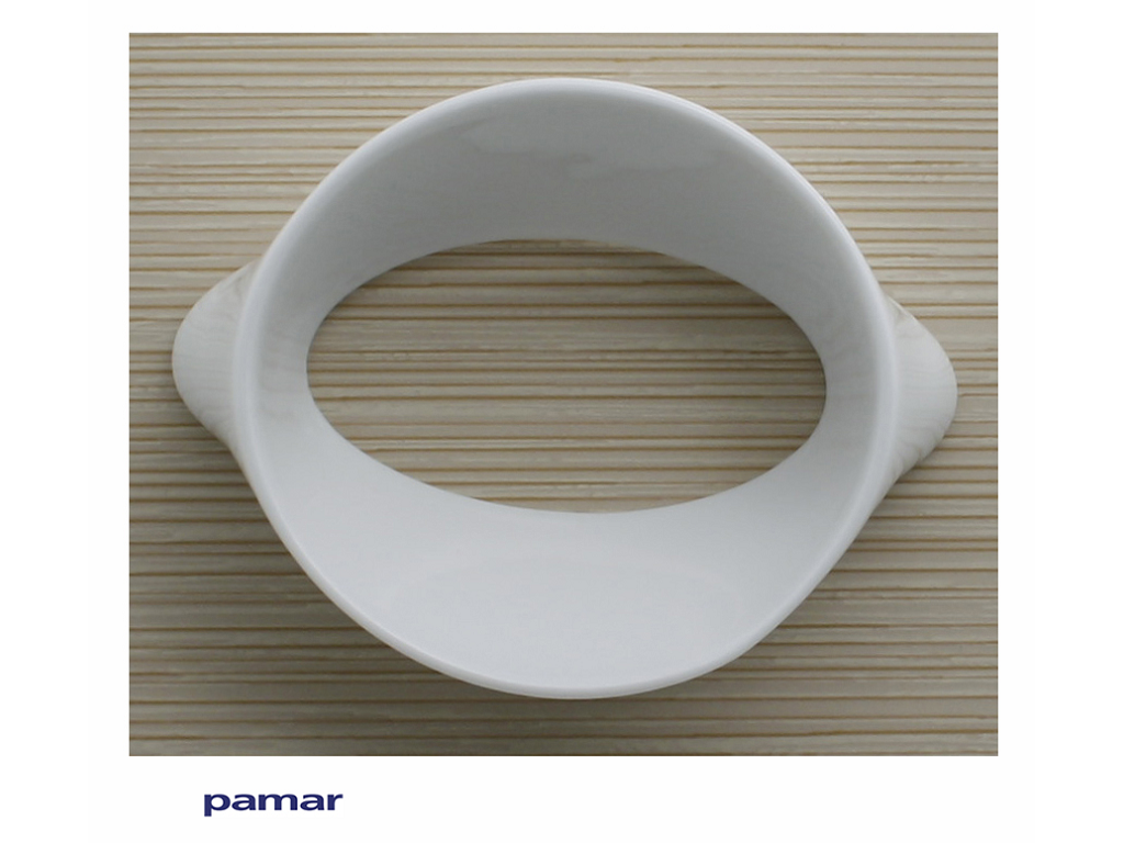 pammn2210aa119aa101c.png Maniglietta Mobile Interasse 96 modello Oblong mm.119x90x82h Porcellana AA101-Bianco Lucido | Pamar - immagine 1