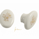 POMOLINO MOBILE PORCELLANA OVALE DA 33x25x20 mm. prodotto da POGGI & MARIANI