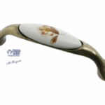 Maniglietta Mobile Interasse 96 mm.125x30x20h Porcellana Avorio Patinato Varie Finiture | Utensil Legno