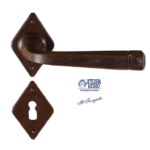 Maniglia FM044 Rosetta Triangolare Bocchetta Foro Chiave Forgiato Ruggine | Utensil Legno
