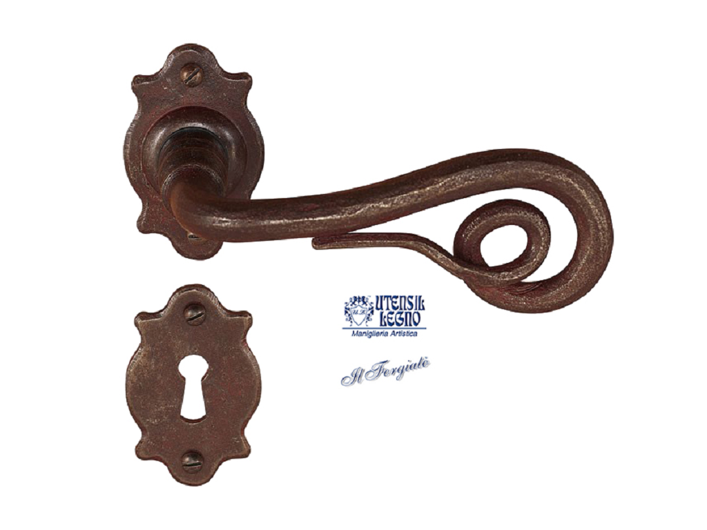 utsfm371nrc.png Maniglia FM371 Rosetta Ovale d.34x72 Bocchetta Foro Chiave Forgiato Ruggine | Utensil Legno - immagine 1