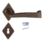 Maniglia FM376 Rosetta Triangolare Bocchetta Foro Chiave Forgiato Ruggine | Utensil Legno