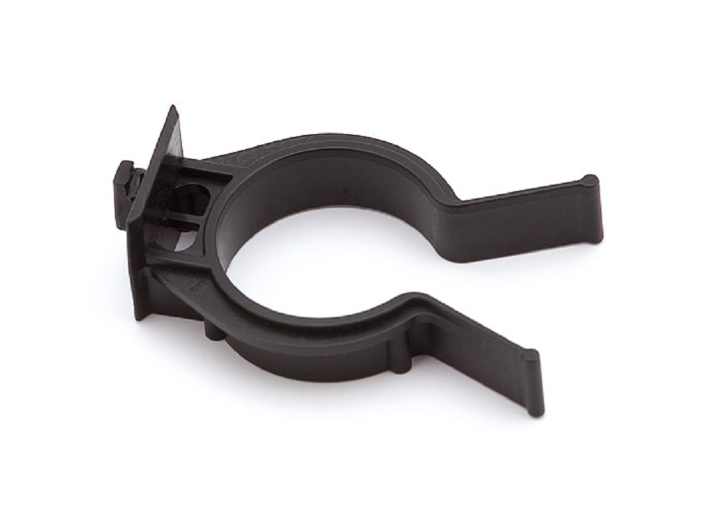 151.png Gancio PVC per zoccolo senza vite scorrevole per piede metallo o plastica | Volpato - immagine 1