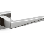 Maniglia Sky Rosetta Quadra d.47x47x10h Bocchetta Foro Chiave Varie Finiture | Olivari