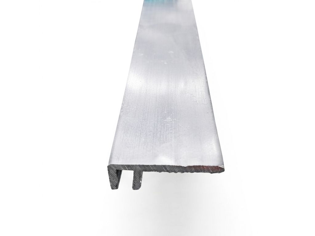 domatic_profilo_per_spazzola_da_porta_profix_df500_alluminio_orrizzontale.jpg Profilo per Spazzola da Porta Profix DF500 Alluminio Orrizzontale mm.7x23 Lunghezza mm.3000 Domatic - immagine 1