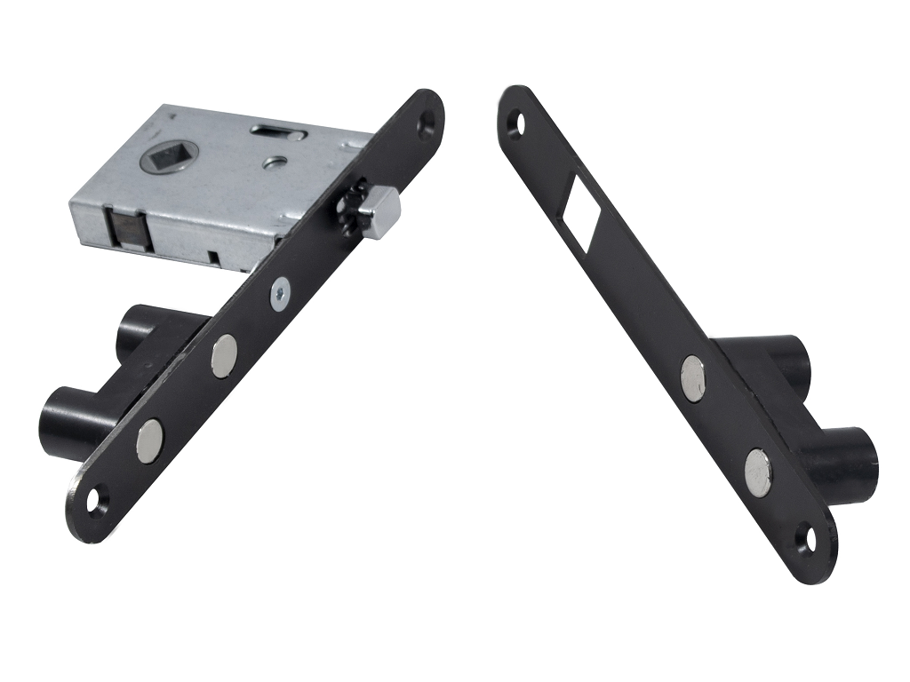slcdpxserrbqne.png Serratura Infilare Gancio Magnetica Q8 frontale mm.18x160 Entrata 50 Nero Opaco Ral 9005 | Saletta - immagine 1